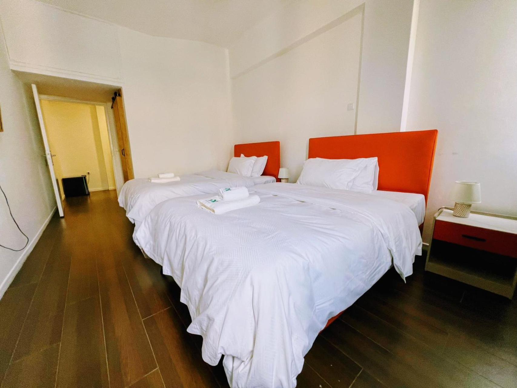 Anhome K11 Serviced Apartments Plus Афины Экстерьер фото