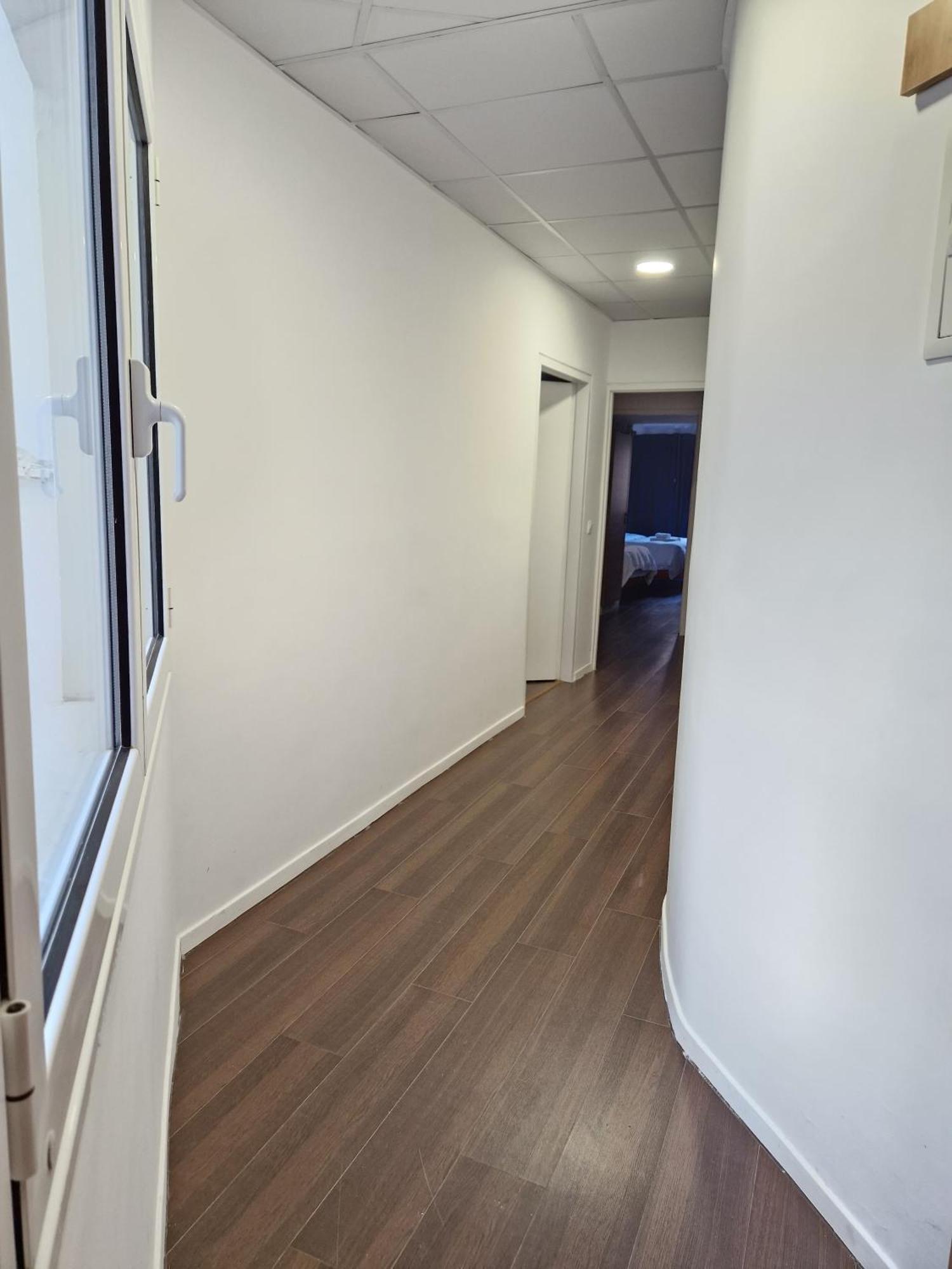 Anhome K11 Serviced Apartments Plus Афины Экстерьер фото